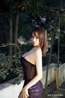 电影海报 - 哥斯拉大战金刚3